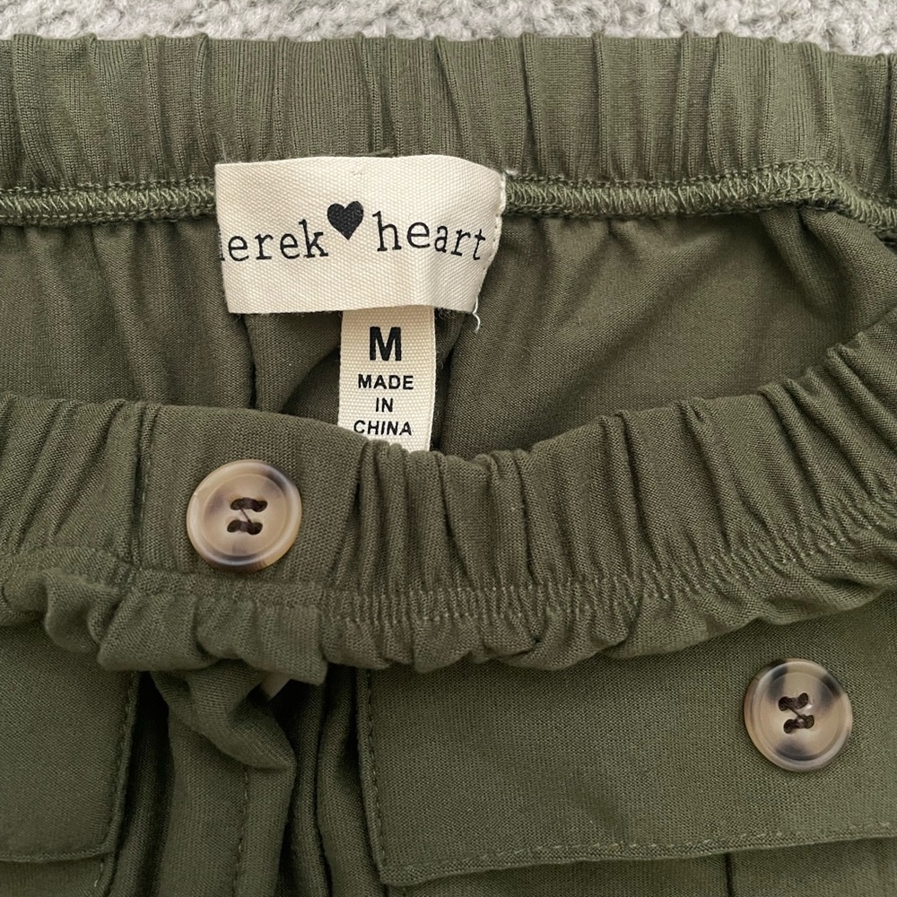 Olive romper - Picture 2 of 3